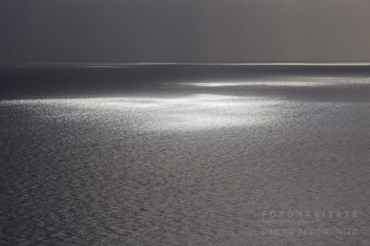 G-0004-fotohabitate_beauty-ocean-shadows-sunlight